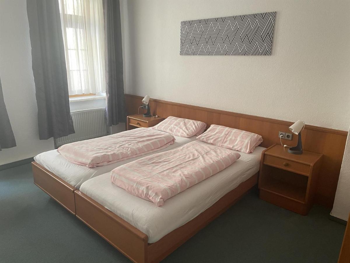 Altes Brauhaus Hotel ไวเซนเฟลส์ ภายนอก รูปภาพ